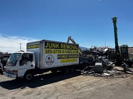 Best Retail Junk Removal  in Greenbrier, AR